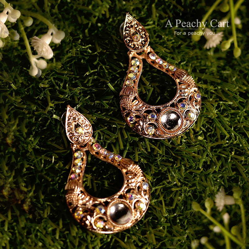 Flora Dangle Earrings